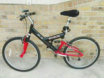 Motobecane 600DS Full Suspension Mountain Bike. Barely used. In excellent condition. for Sale in Houston TX OfferUp