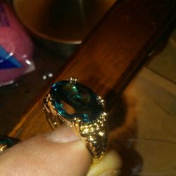 Sterling silver Ring.18 K Over Glue Sapphire.