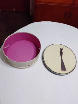 Y2K Emily Adams hat box.  Cardboard 12"round