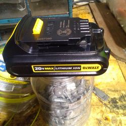 20v Maxl ythium Iondewalt