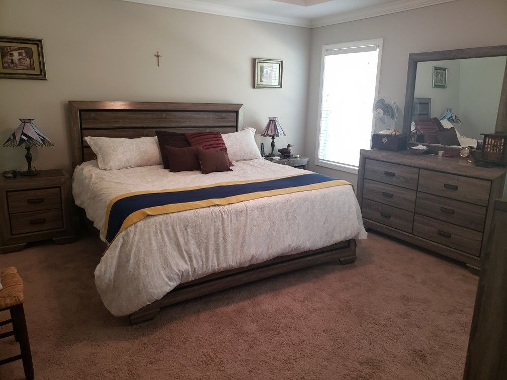 King bed, dresser, mirror, chest, 2 nightstands ( mattress set not included)