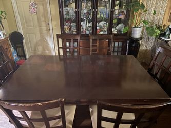 Dinning Set With China Cabinet