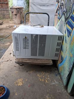 LG AC USED Model LW2423HR