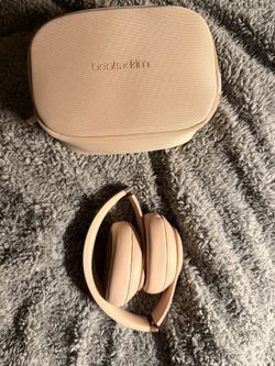Beats Studio Pro X Kim Pink