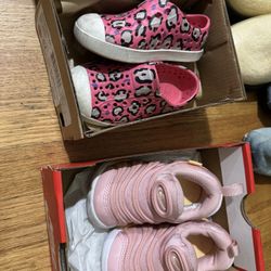 Girls Shoes Size 7