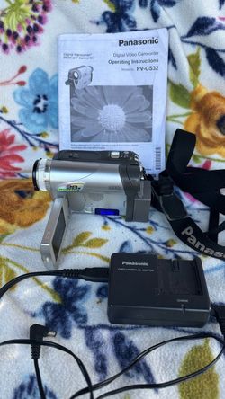 Panasonic PV-GS32 Digital Video Camcorder