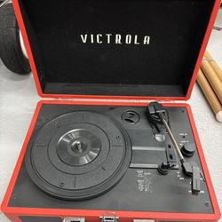 Victrola Journey Bluetooth Portable Suitcase Record Player