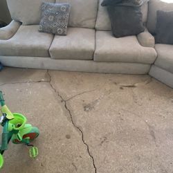 Sofas/TV Stand