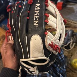 Softball MIT Don’t Know Size 