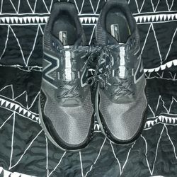 New Balance Mens Sneakers Shoes 