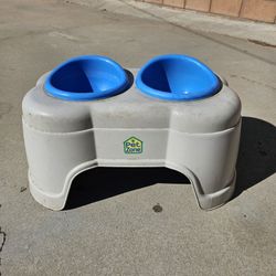 Raised  Feeding Dish-LG dog Size