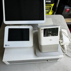 CLOVER POS SYSTEM  (PARTS ONLY OR  TO BE USED WITH  MERCHANT ONE MERCHANT ACCOUNT)