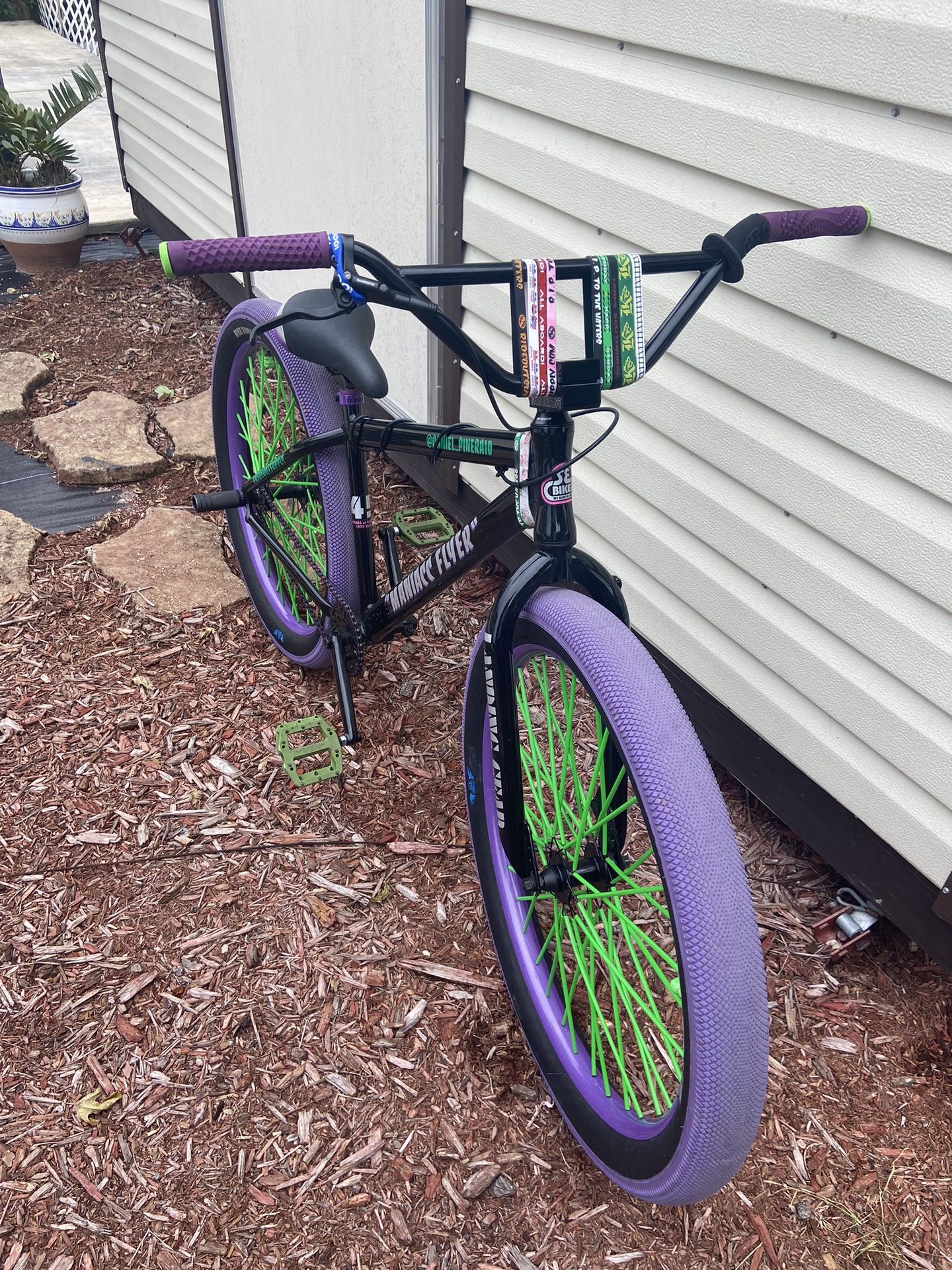 maniacc flyer for sale