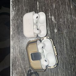 Two Airpods Pro 