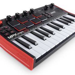 Akai Professional MPK Mini Play MK3 - MIDI Keyboard Controller with Built-in Speaker and Sounds Plus Dynamic Keybed