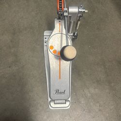 Pearl Pedal