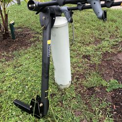 Saris Bones 2-bike trunk rack