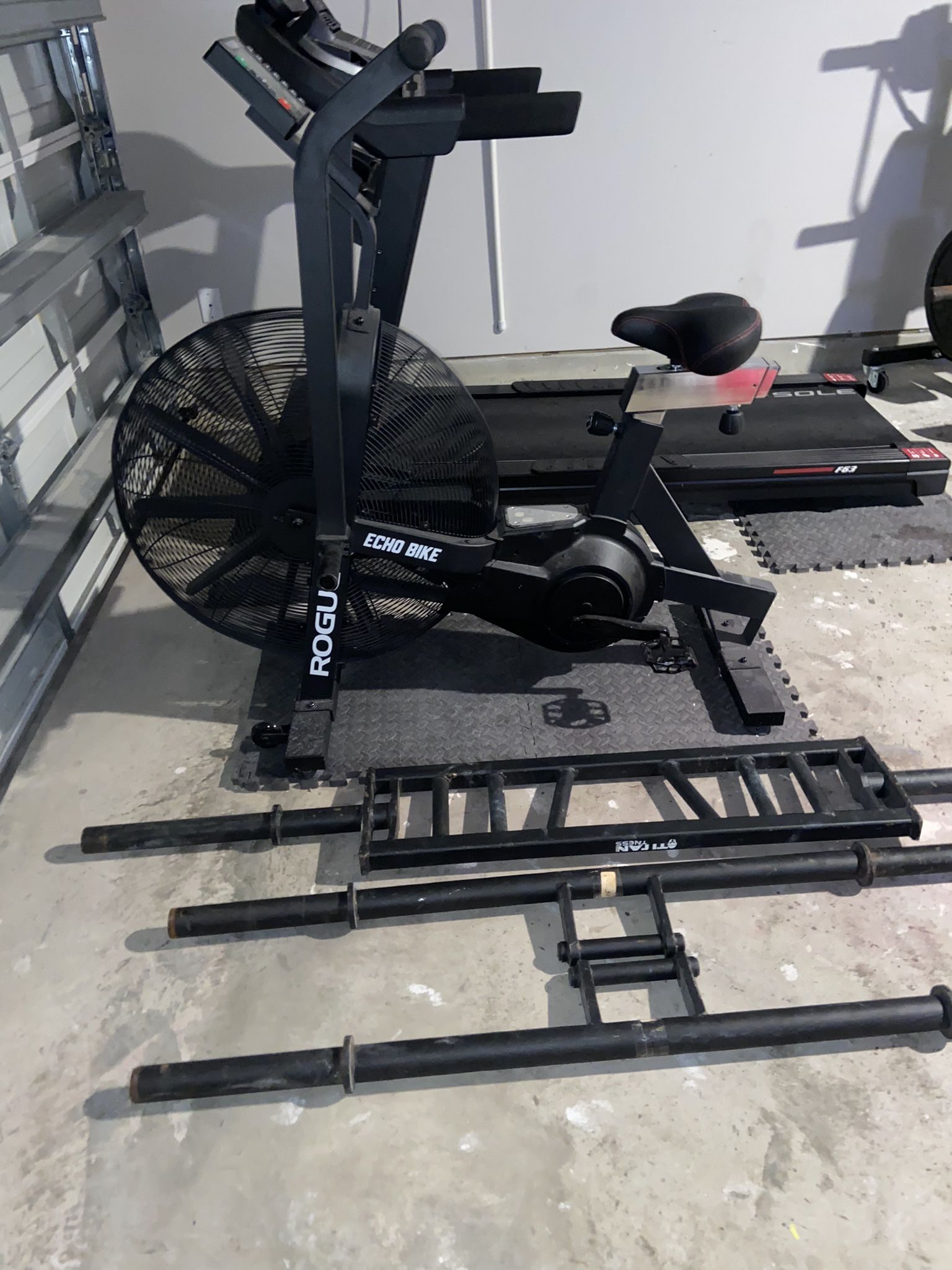 Gym Equipment 