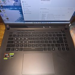 ASUSROG Strix G16 16" FHD- AMD Ryzen 9 HX - 16GB RAM  GeForce RTX 5070 Ti  1TB SSD