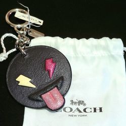 COACH  