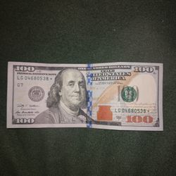 $100 US Bill...starred Number ..