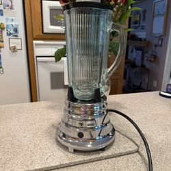 Classic Waring blender! 