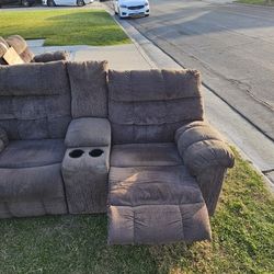 reclining sofa Free