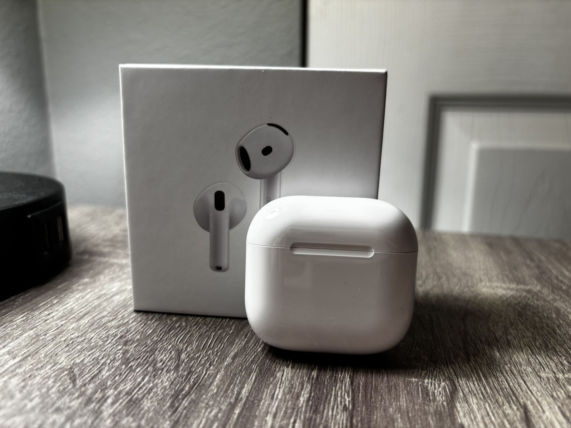 Apple AirPods 4