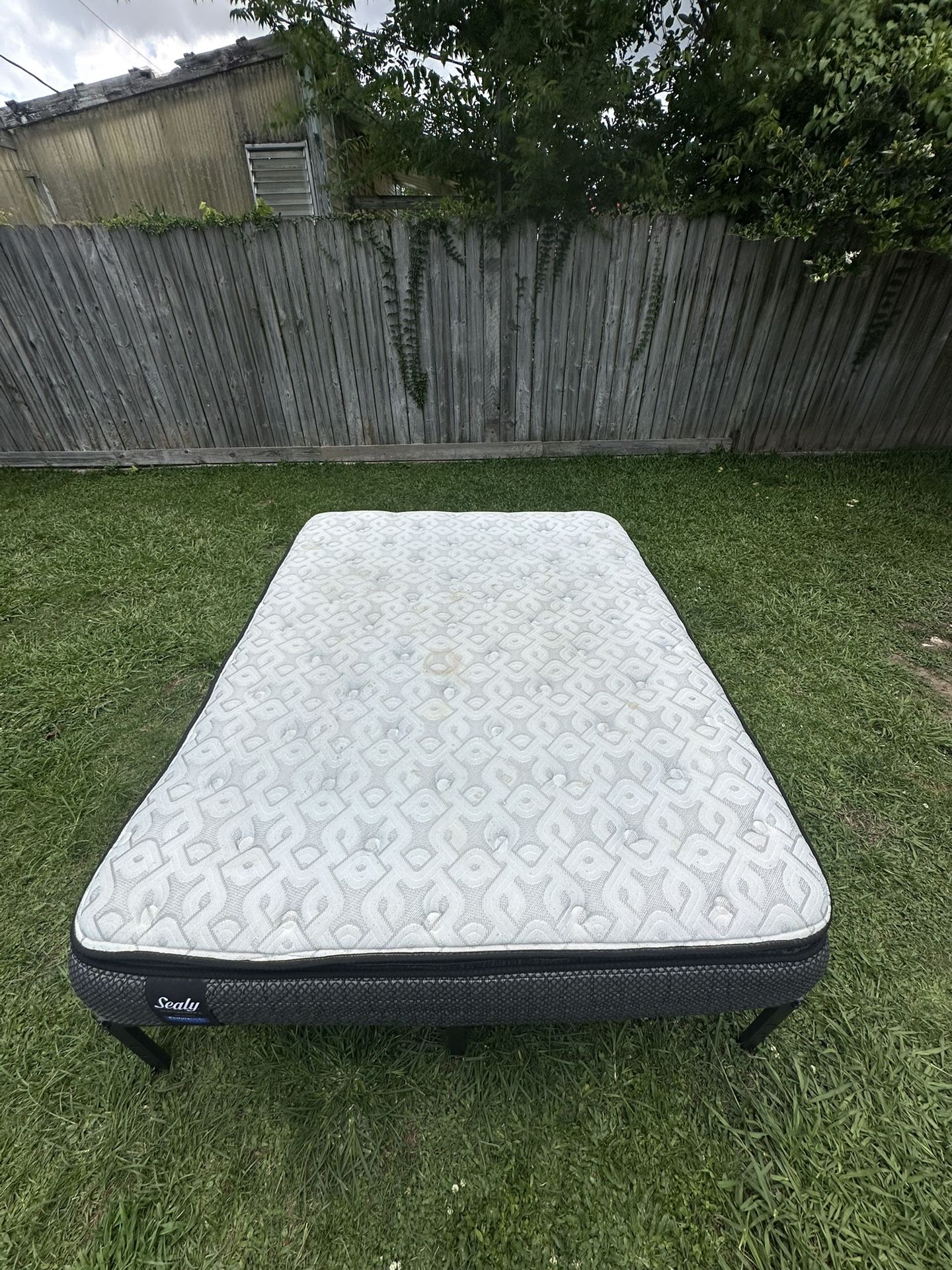 Queen Size Sealy Mattress