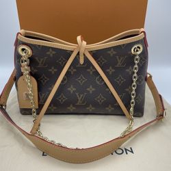 Women's Louis Vuitton Carry All BB Shoulder Bag
