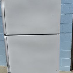 Apartment Size Refrigerador  Whirlpool 