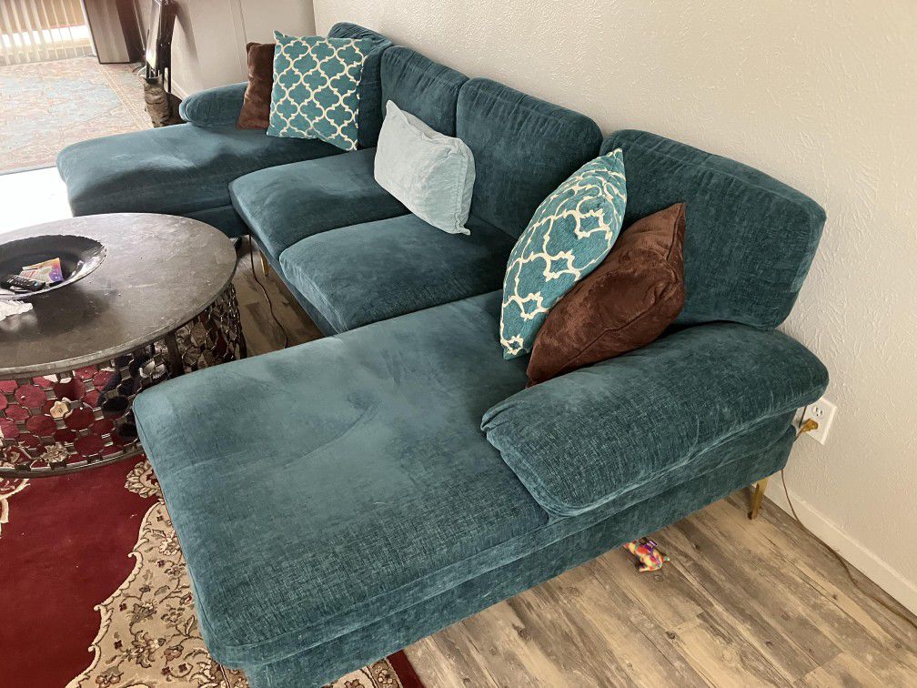 Small TEAL sectional