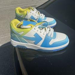 OFF-WHITE Out Of Office OO0 Low Tops Light Blue Yellow Gradient EU 41