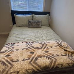 Full Size Bed With Mattress