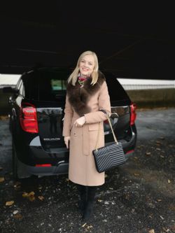 Coat, S