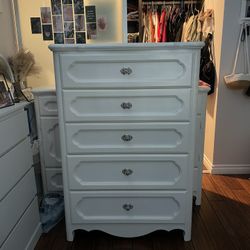 2 White Bedroom Dressers 