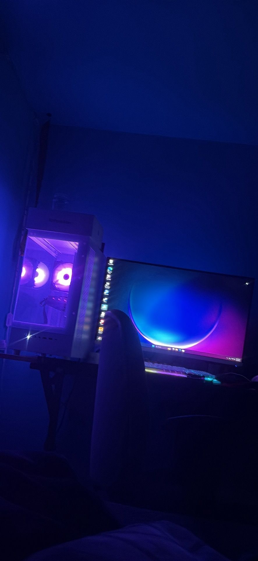 skytech azure 3 white gaming Computer 