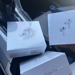 AirPod Pro 2 Untouched Unopened. COME PICK UP THE PAY!!!