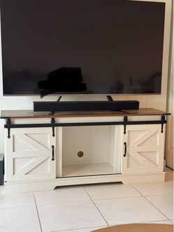 Farm house tv stand