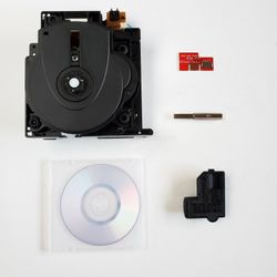 Nintendo GameCube Xeno Mod Optical Laser DVD Drive w/ Swiss & SD2SP2 Adapter