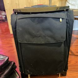 Zuca Pro Artist Bag On Wheels