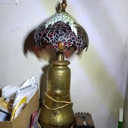 Tiffany Style  Asian Bronze Antique Vintage Lamp
