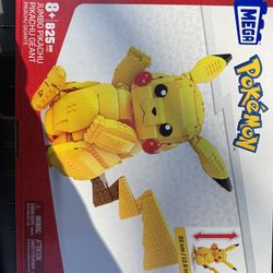 Mega Lego pikachu 