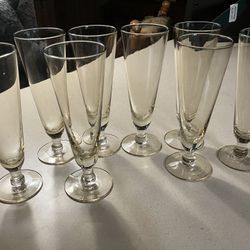 Like New Perfect 8 Pieces Pale Yellow Vintage Wine Goblets