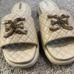 Women Slip On Size 10