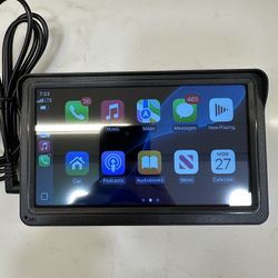 Wireless CarPlay Android Auto Bluetooth 7” Screen (Brand New)