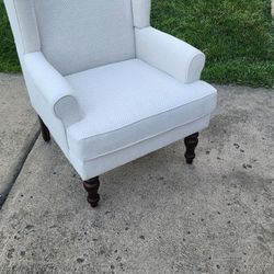 New Ivory Accent Chair 