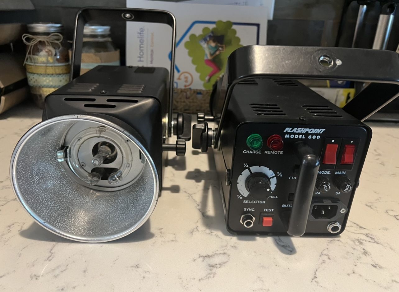 Professional Lighting Equipment 