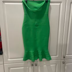 Green Strapless Ruffle Hem Bandage 
