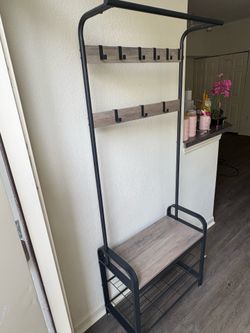 Hall tree with bench
